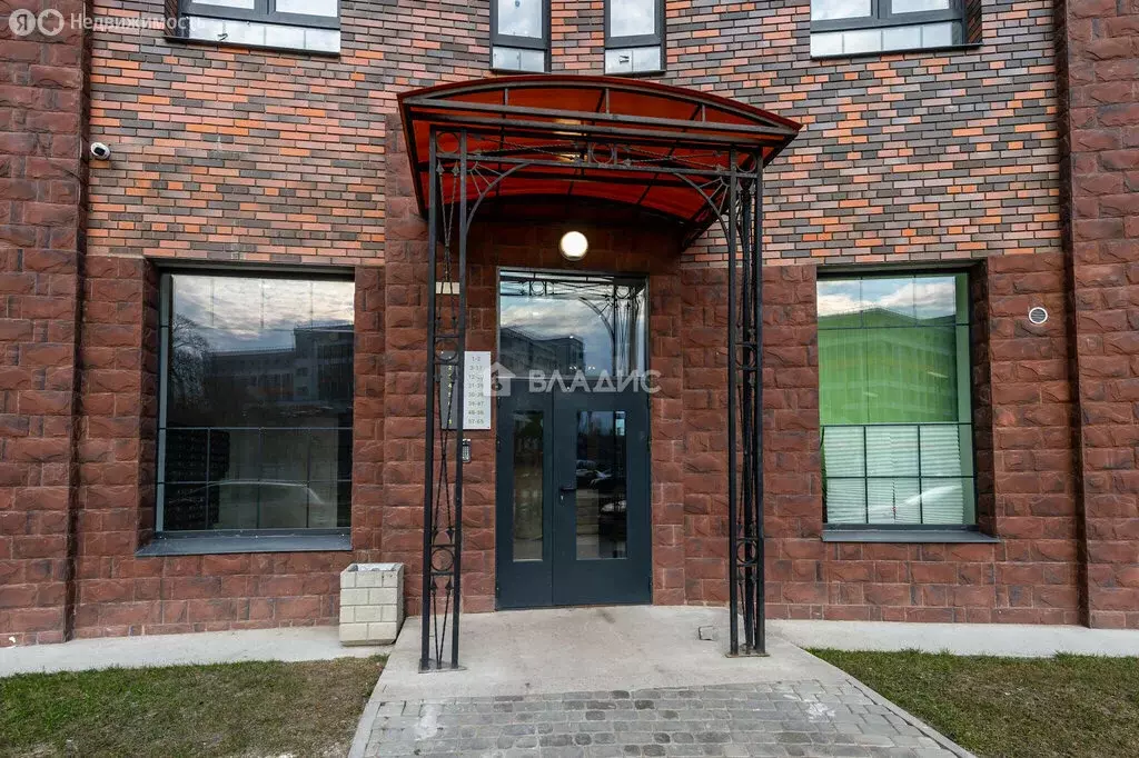 3-комнатная квартира: Гатчина, Красносельское шоссе, 4Ак3 (68.4 м) - Фото 1