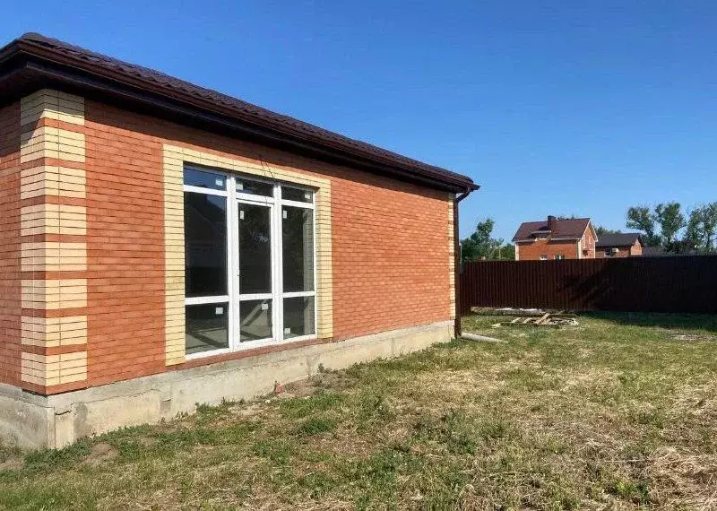 Дом в Ростовская область, Азовский район, Обильненское с/пос, пос. ... - Фото 2