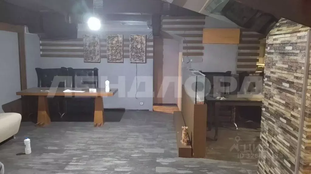 Торговая площадь в Ростовская область, Ростов-на-Дону Большая Садовая ... - Фото 2