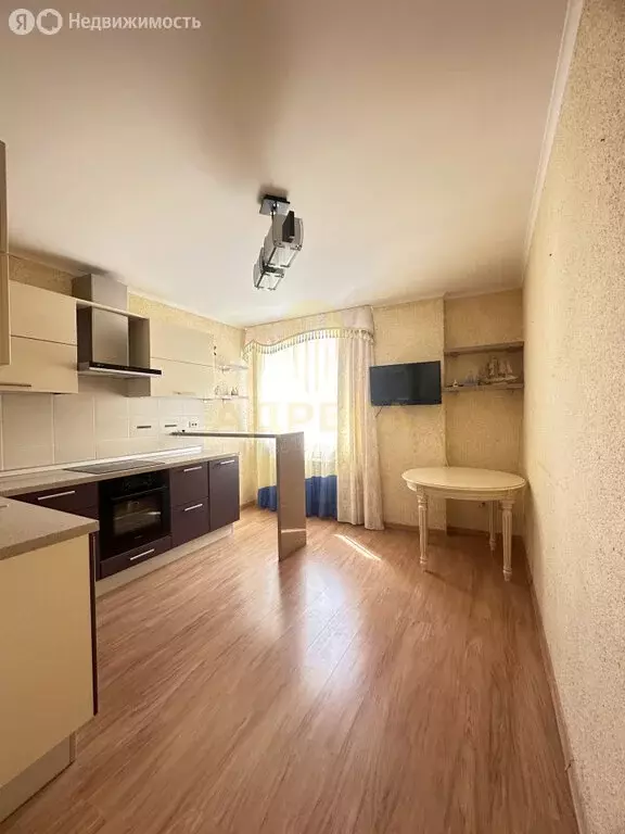 1-комнатная квартира: Оренбург, улица Кима, 6/1 (42 м) - Фото 0