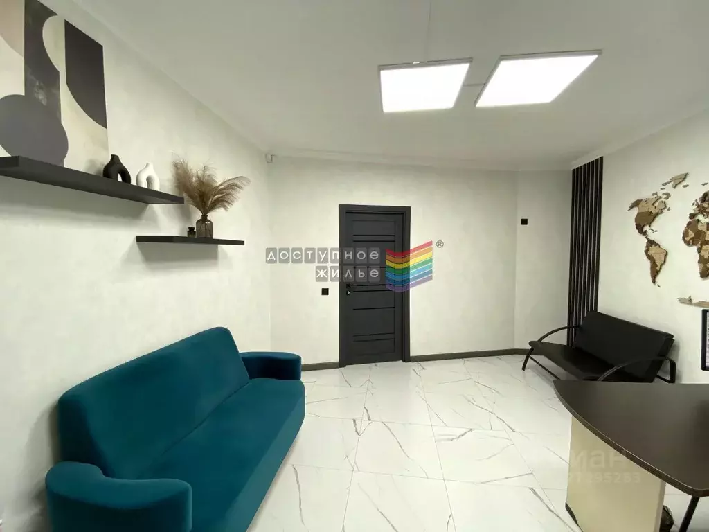 Помещение свободного назначения в Красноярский край, Красноярск ул. ... - Фото 1