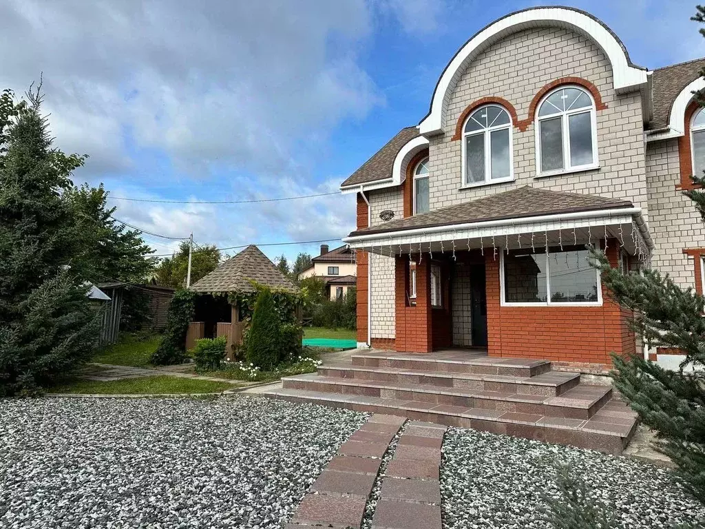 Коттедж в Удмуртия, Ижевск ул. Прудовая, 38 (200 м) - Фото 1