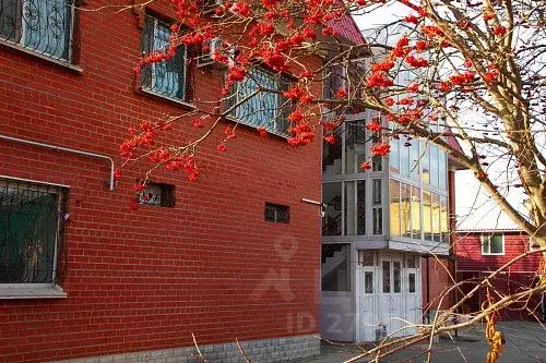 Дом в Свердловская область, Екатеринбург Уктус жилрайон,  (900 м) - Фото 2