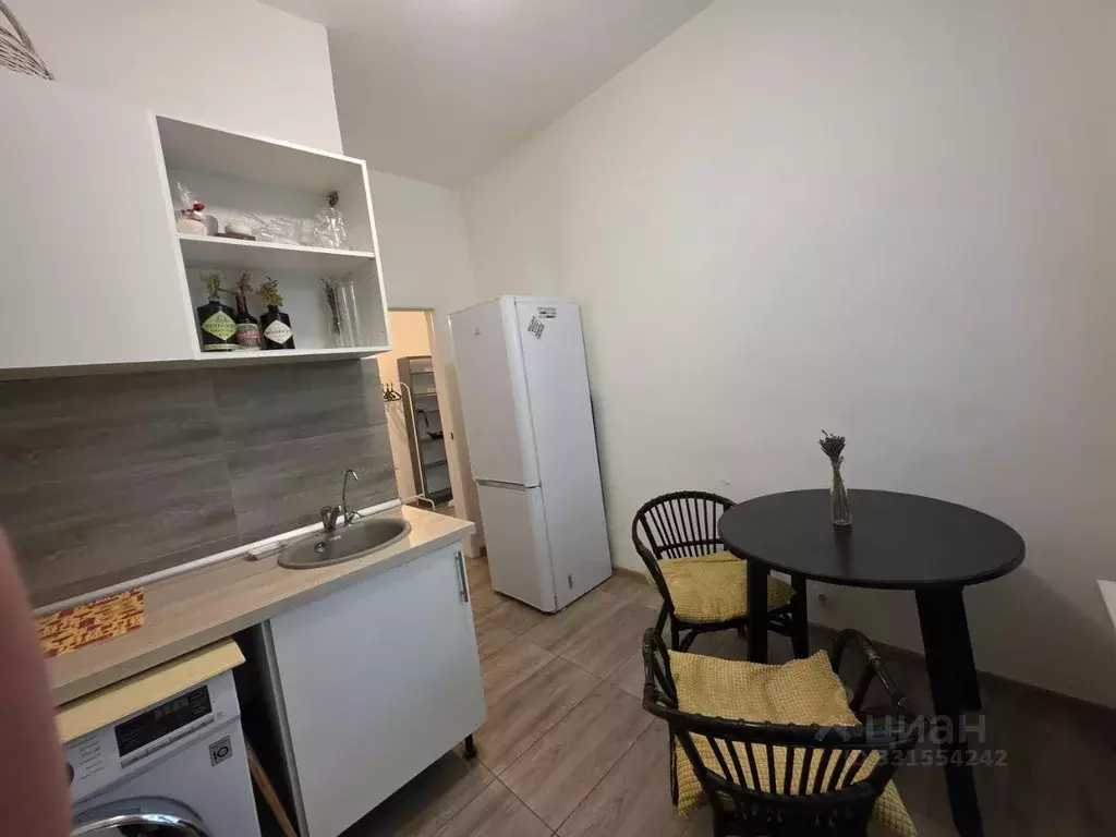 3-к кв. Москва Старая Басманная ул., 20к5 (68.0 м) - Фото 2