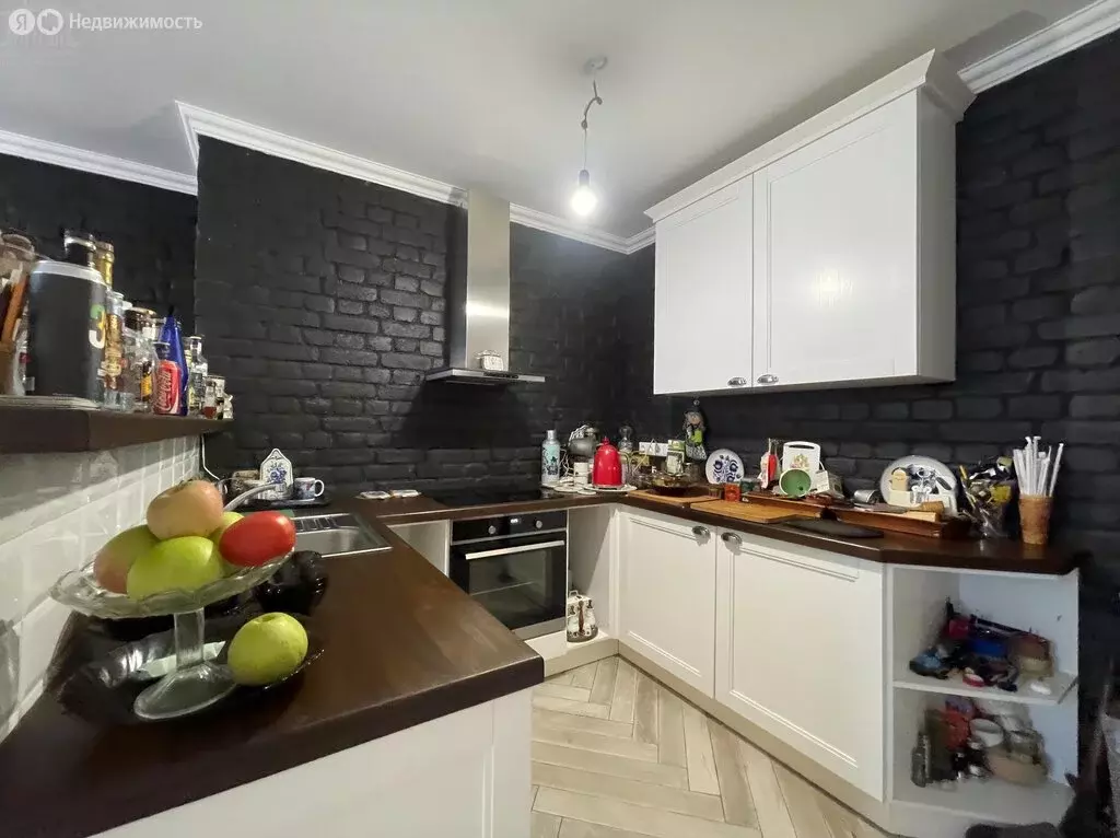 3-комнатная квартира: село Рождествено, Сиреневый бульвар, 21 (89.5 м) - Фото 2