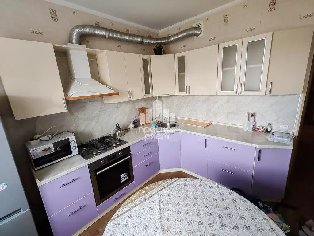 1-к. квартира, 40 м, 4/10 эт. - Фото 0