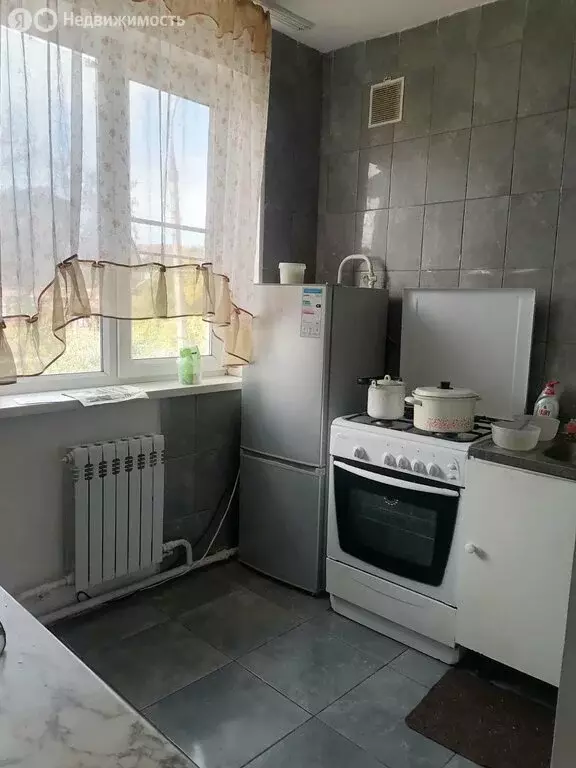 2-комнатная квартира: посёлок городского типа Яблоновский, улица ... - Фото 1