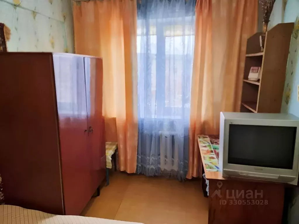 Комната Омская область, Омск 3-й мкр, ул. Путилова, 6 (10.0 м) - Фото 2