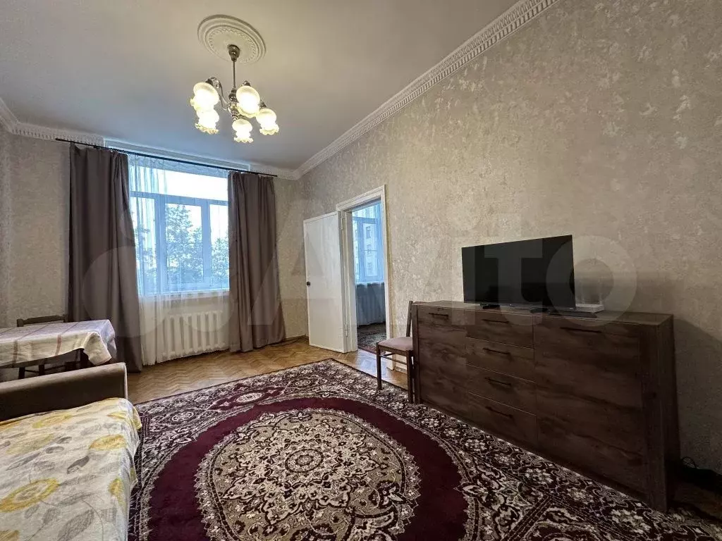 2-к. квартира, 55 м, 6/11 эт. - Фото 1