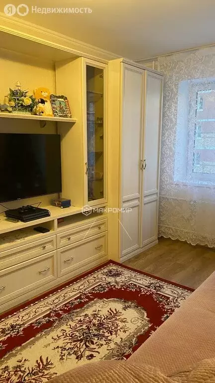 3-комнатная квартира: Санкт-Петербург, Гудиловская улица, 6к1 (76.4 м) - Фото 2