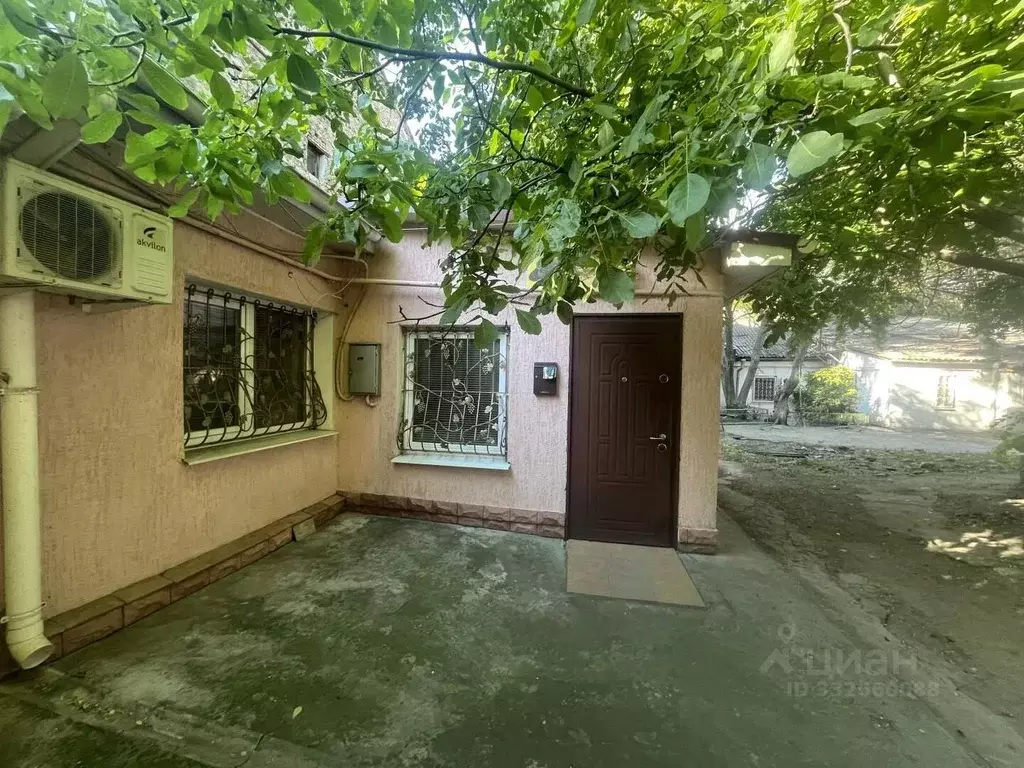 2-к кв. Крым, Симферополь ул. Екатерининская, 3 (55.0 м) - Фото 1