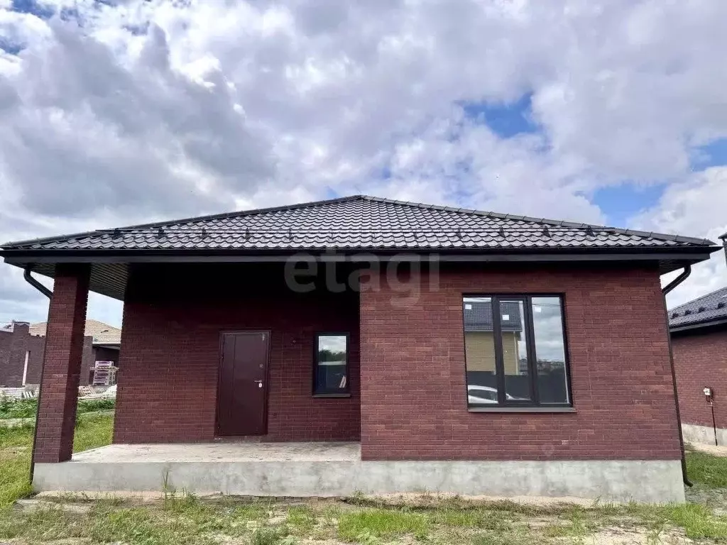 Дом в Воронежская область, с. Новая Усмань, Пчелка мкр  (93 м) - Фото 1