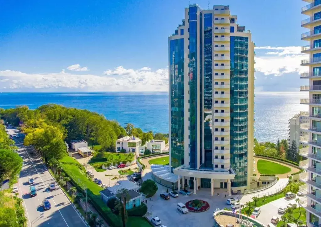 2-к кв. Краснодарский край, Сочи Курортный просп., 105б (120.0 м) - Фото 1