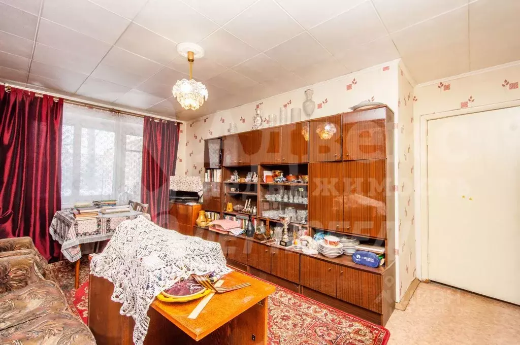 3-к кв. Тюменская область, Тюмень ул. Мельникайте, 66 (57.9 м) - Фото 2