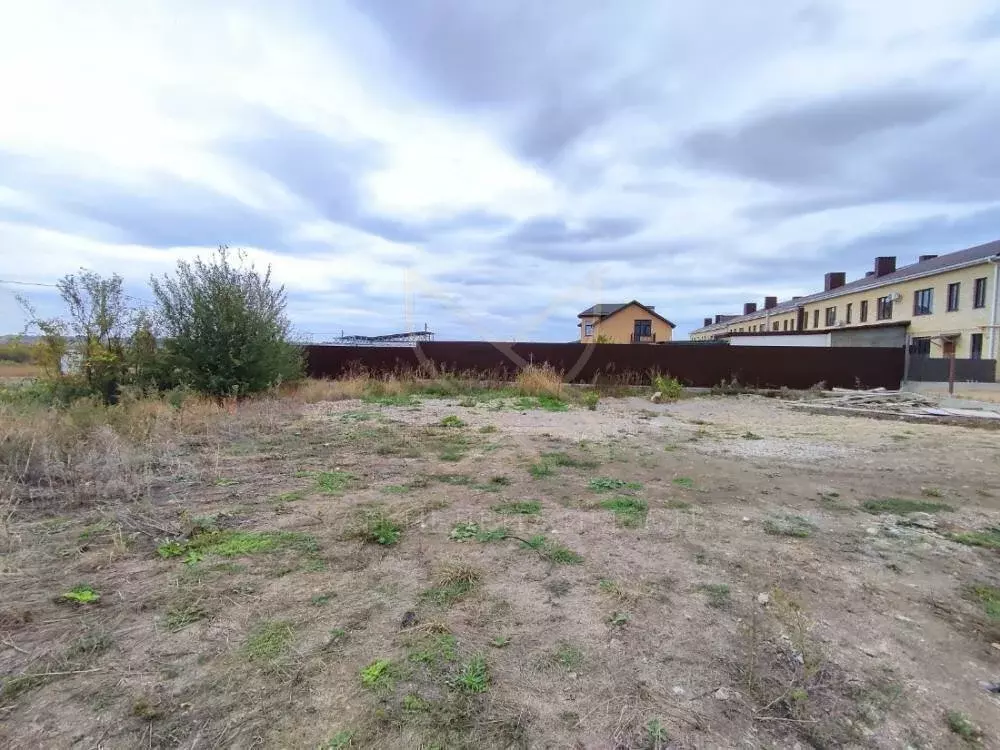 Участок в посёлок Иноземцево, Осенняя улица (3.75 м) - Фото 1