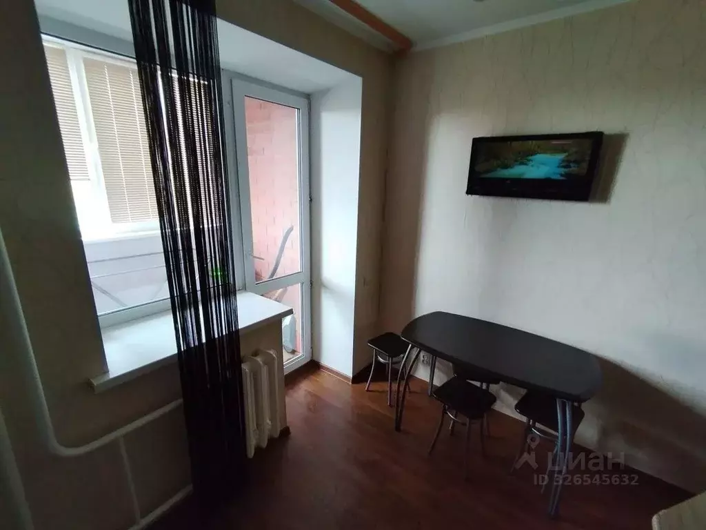 1-к кв. Тюменская область, Тобольск 4-й мкр, 17 (33.8 м) - Фото 2