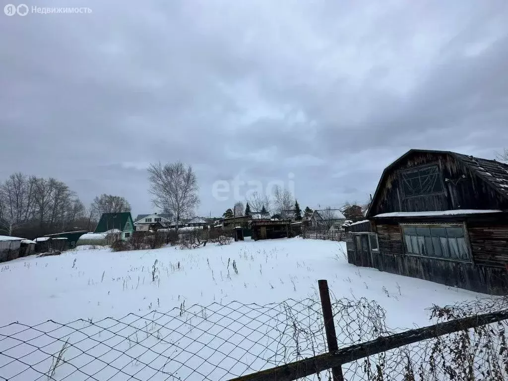 Участок в Новосибирск, СНТ Строитель, 5-я Садовая улица (3.7 м) - Фото 1