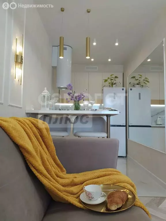 1-комнатная квартира: Симферополь, улица Бородина, 59В (37 м) - Фото 1