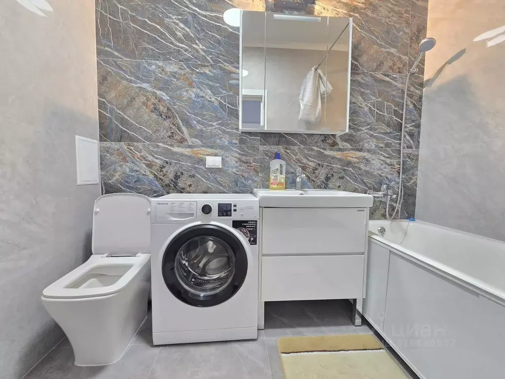 1-к кв. Свердловская область, Екатеринбург ул. Свердлова, 32Б (44.0 м) - Фото 1