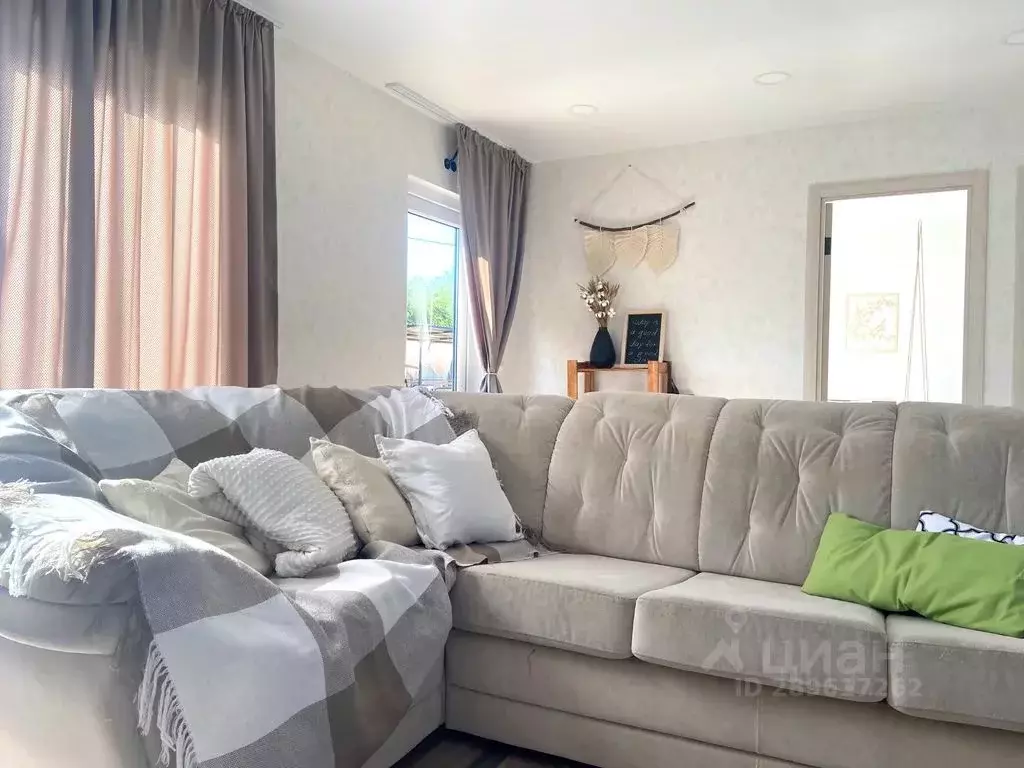 Дом в Адыгея, Тахтамукайский район, Старобжегокайское с/пос, Хомуты ... - Фото 2