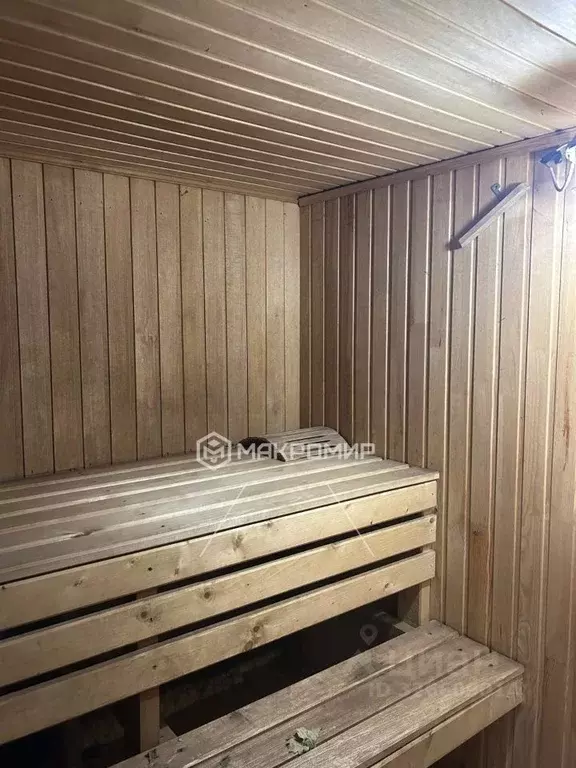 Дом в Брянская область, Жуковский муниципальный округ, с. Ржаница ул. ... - Фото 2