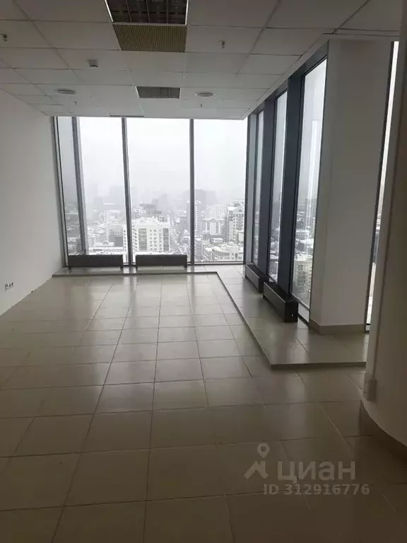 Офис в Свердловская область, Екатеринбург ул. Малышева, 51 (41 м) - Фото 1