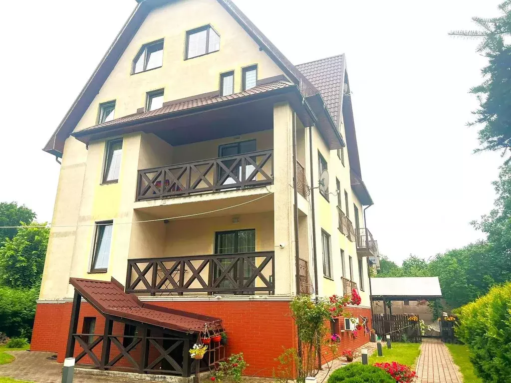 Дом в Калининградская область, Балтийск Верхняя Морская ул. (470 м) - Фото 1