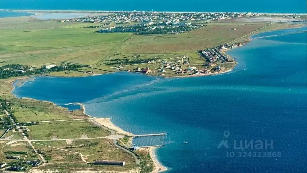 Участок в Крым, Евпатория городской округ, Новоозерное пгт, Десантник ... - Фото 1