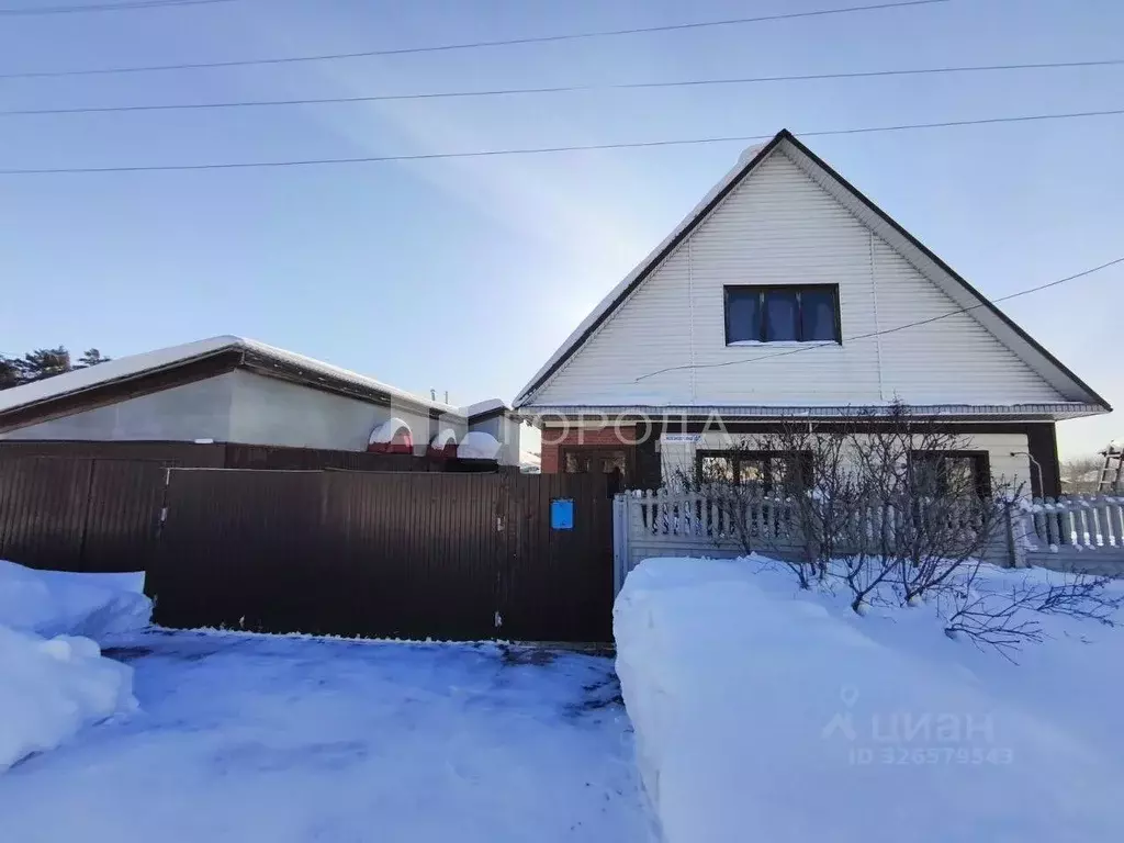 Дом в Алтайский край, Первомайский район, с. Боровиха Железнодорожная ... - Фото 1