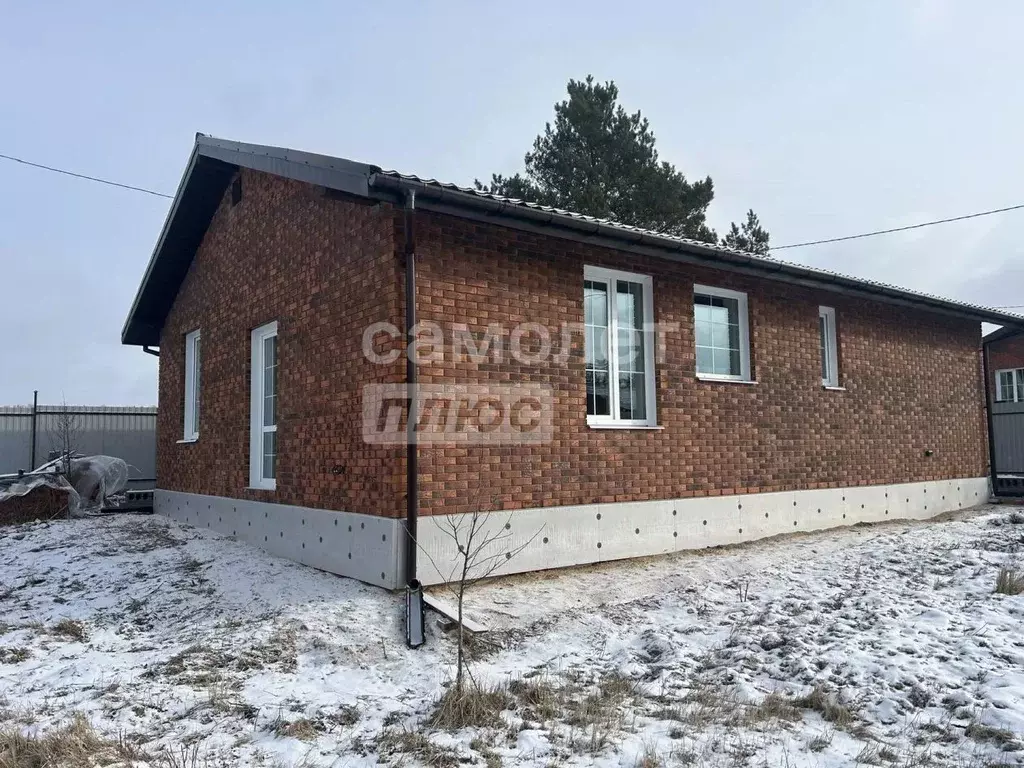 Дом в Калужская область, Боровский муниципальный округ, д. Фатеево  ... - Фото 1