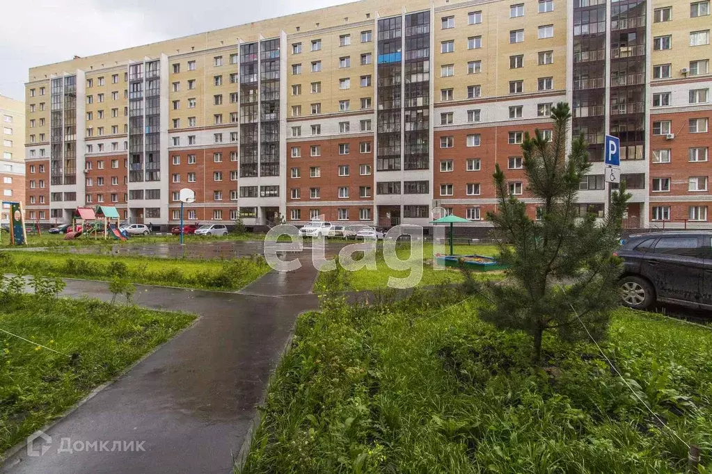 Продаётся 2-к квартира, 61.8 м - Фото 0