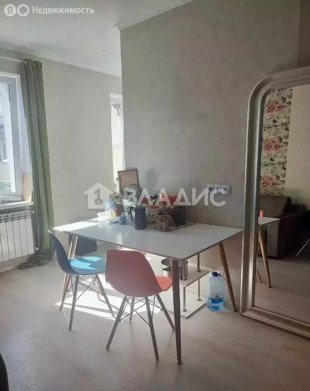 1к в 3-комнатной квартире (32 м) - Фото 1