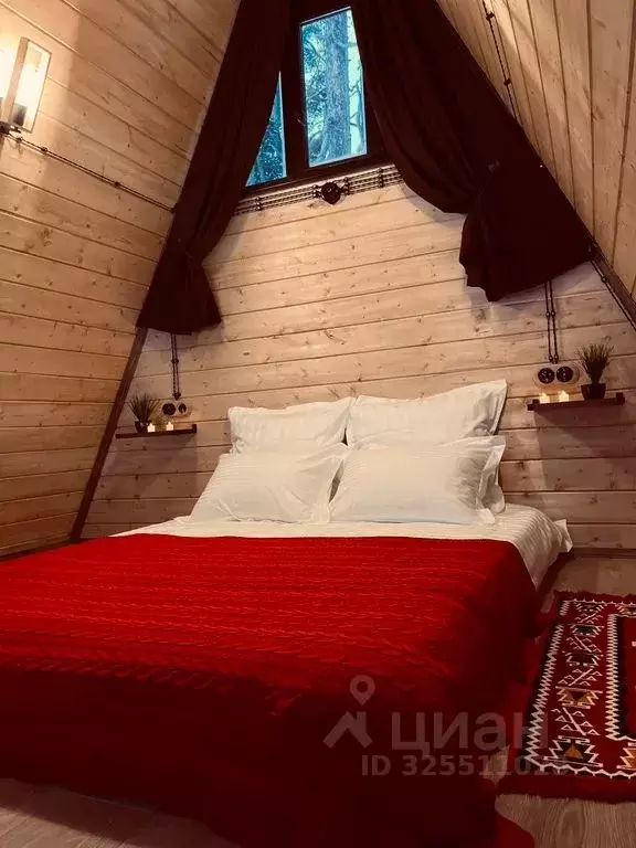 Дом в Кабардино-Балкария, Эльбрусский район, с. Терскол ул. Баксанская ... - Фото 1