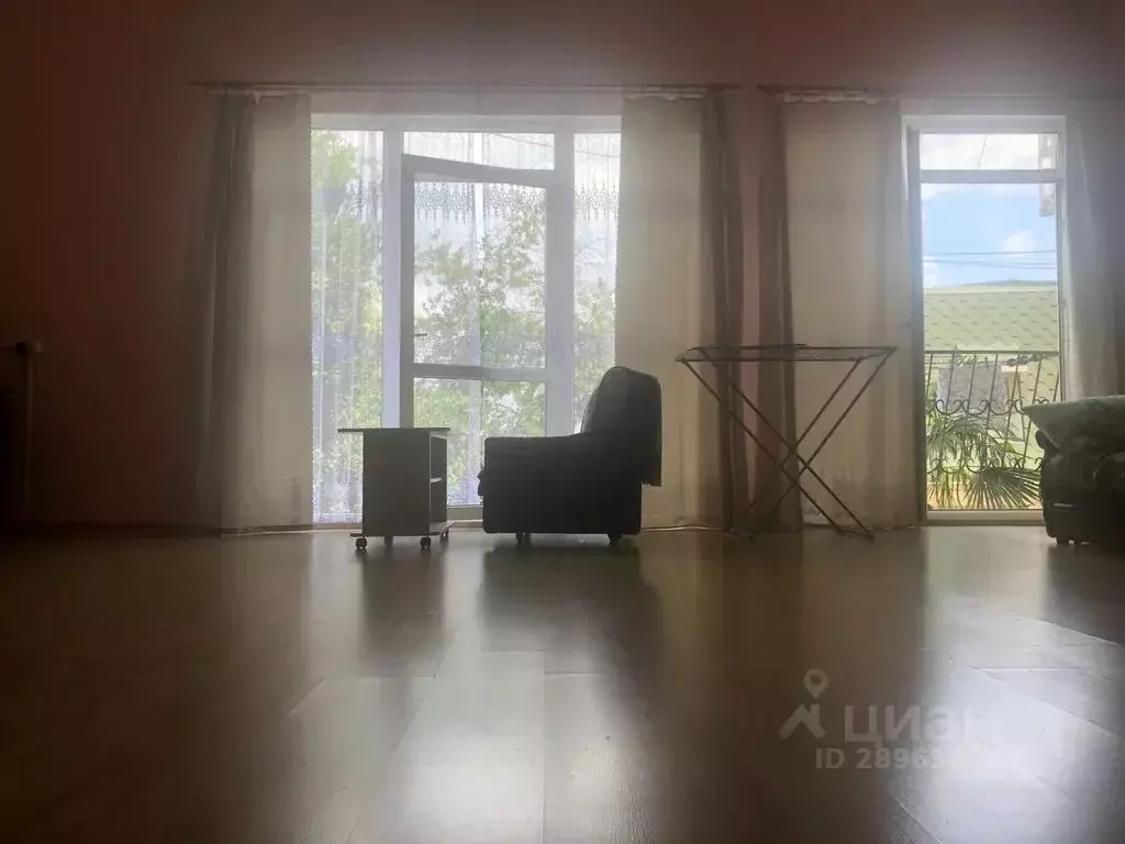 Студия Крым, Ялта муниципальный округ, Ливадия пгт ул. Батурина, 7 ... - Фото 1