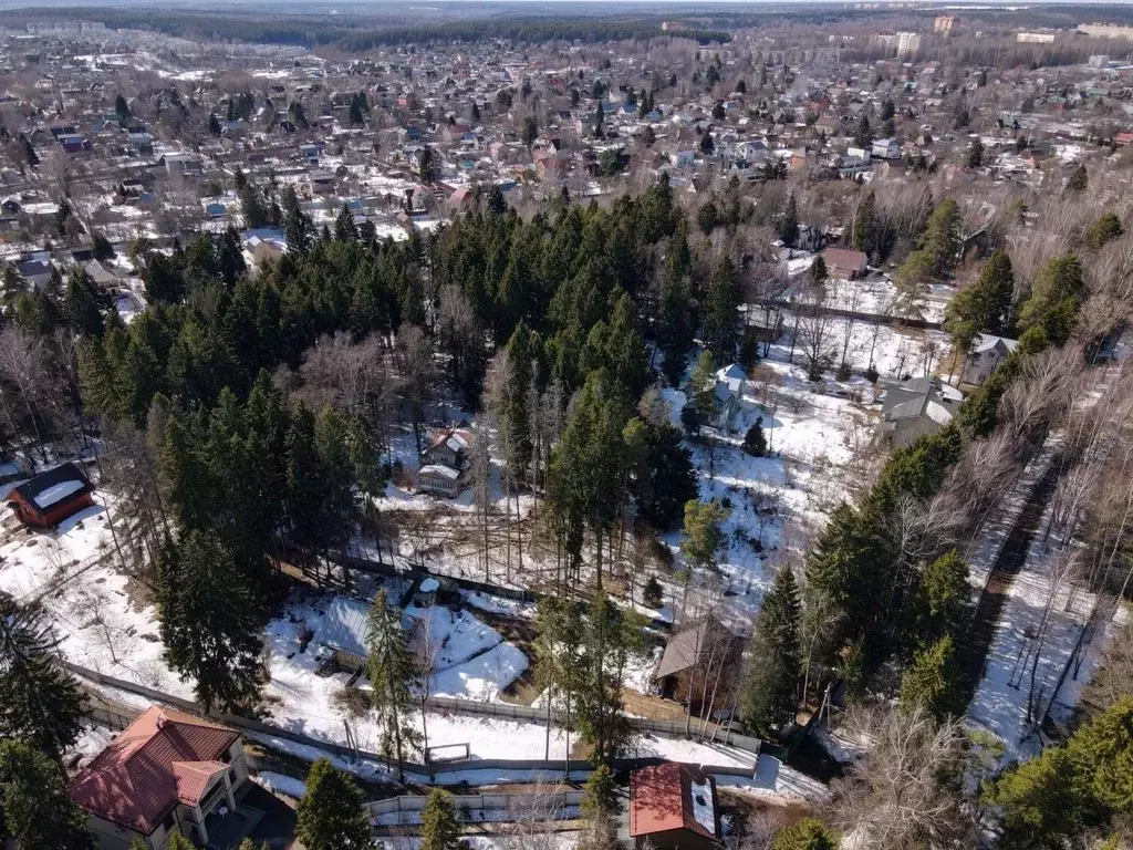 Участок в Московская область, Дедовск Истра городской округ, ул. ... - Фото 1