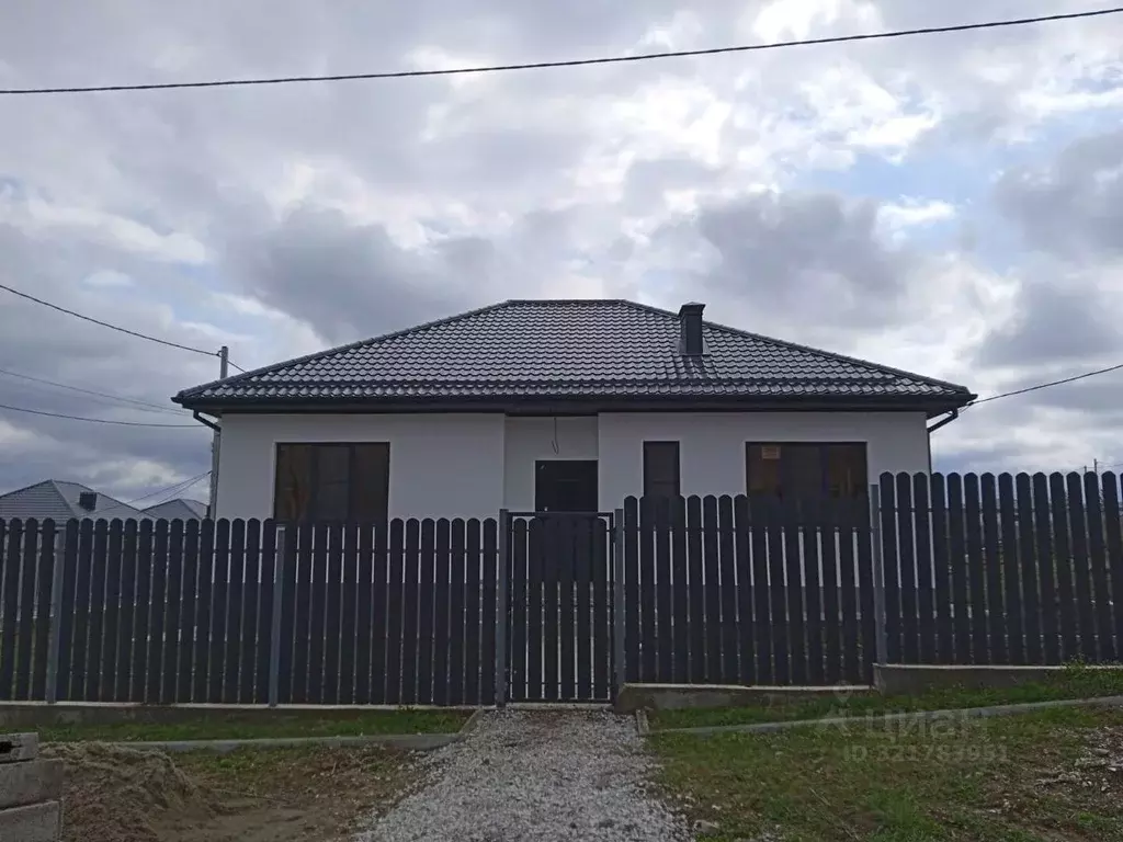 Коттедж в Краснодарский край, Новороссийск городской округ, Раевская ... - Фото 1