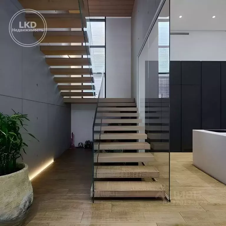 Дом в Краснодарский край, Краснодар ул. Ивана Беличенко (340 м) - Фото 2