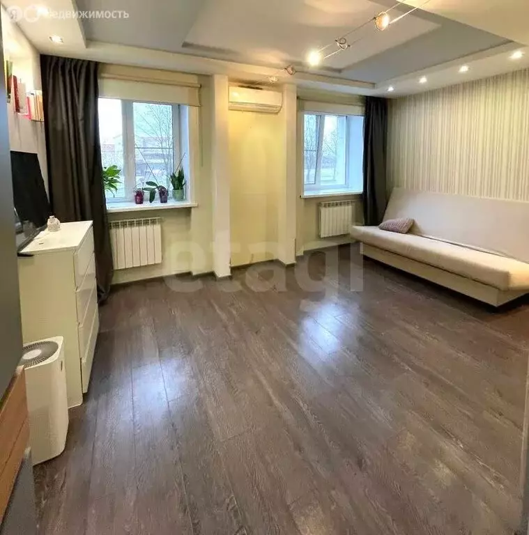 1-комнатная квартира: Кириши, Волховская набережная, 24 (37 м) - Фото 1