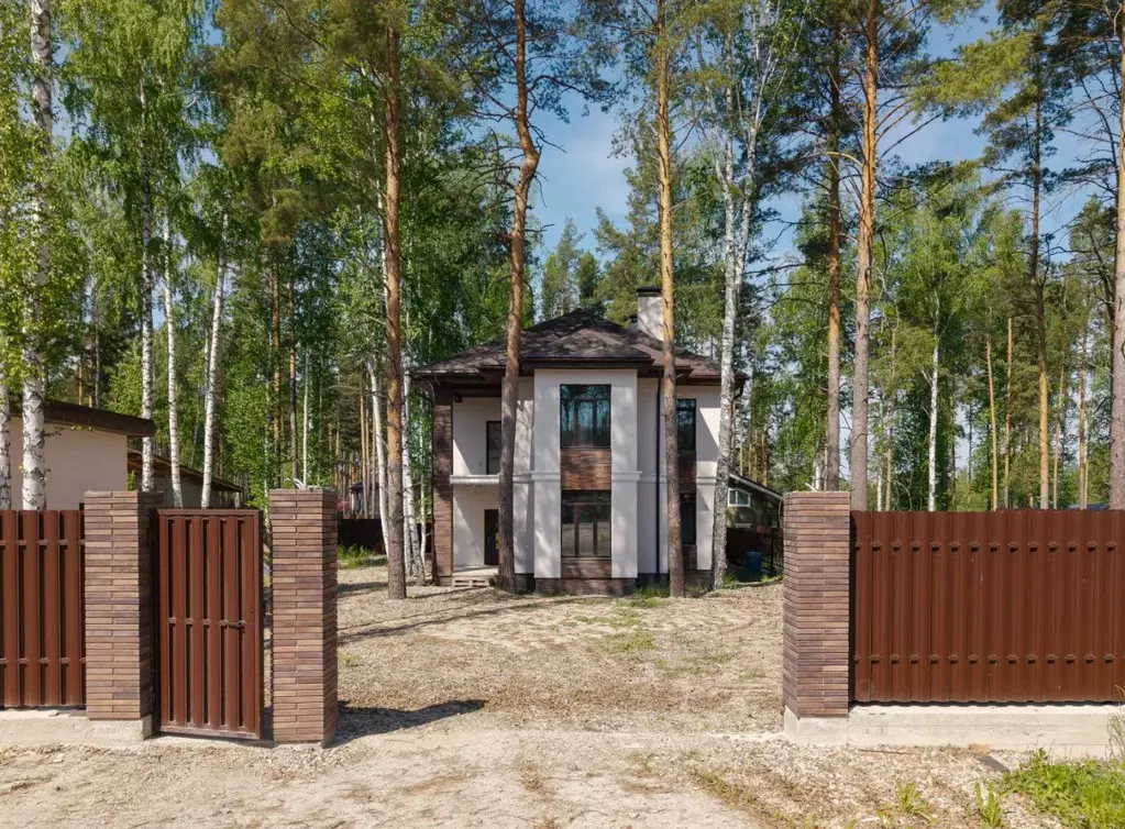 Дом в Свердловская область, Сысертский муниципальный округ, пос. ... - Фото 1