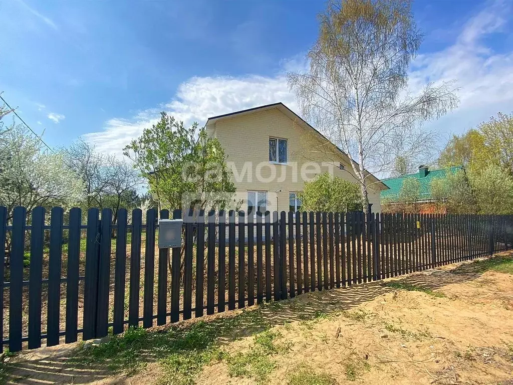 Дом в Калужская область, Калуга городской округ, д. Крутицы ул. ... - Фото 0
