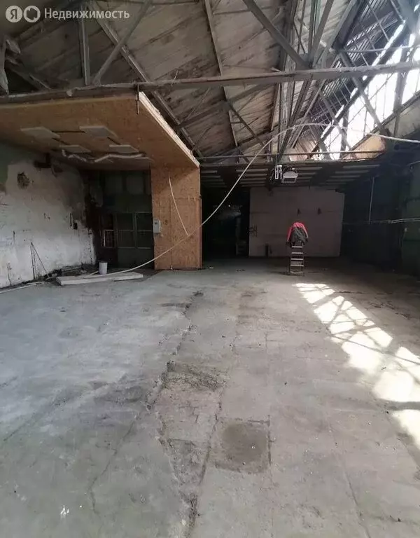 Склад (1500 м) - Фото 2