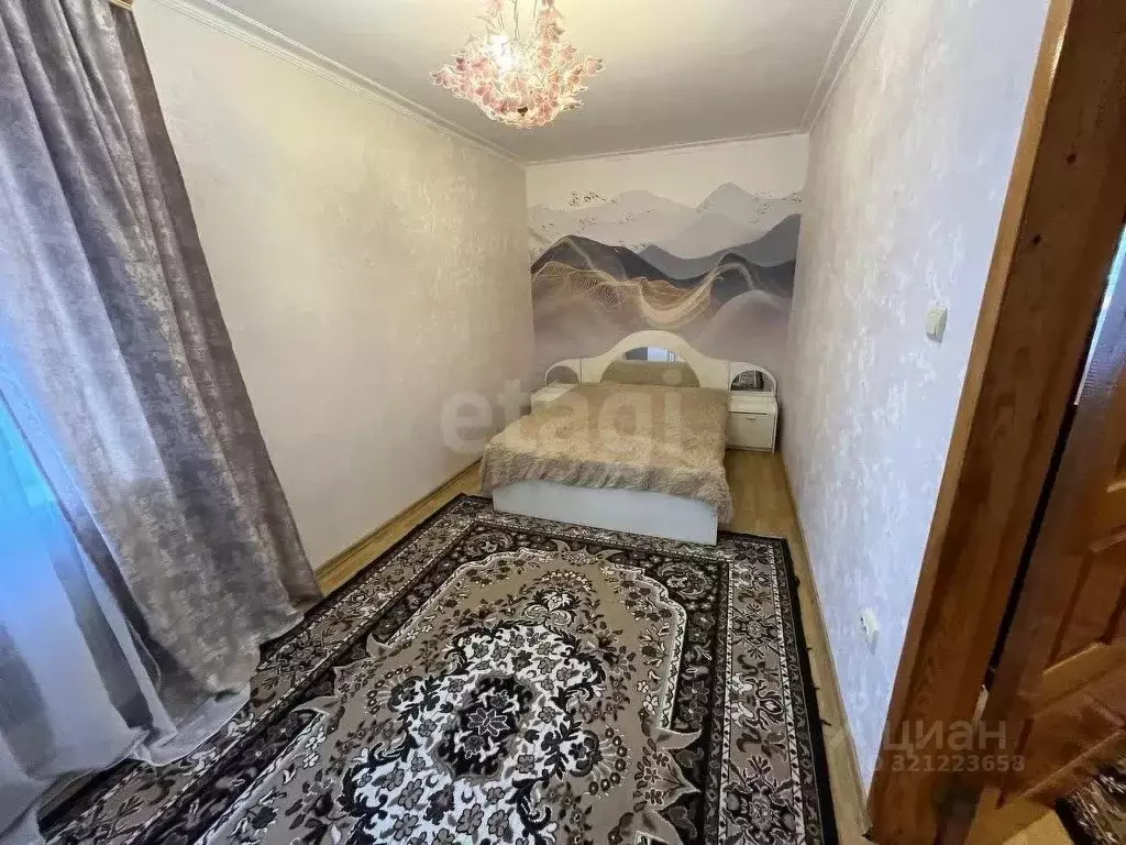 2-к кв. Северная Осетия, Владикавказ ул. Зои Космодемьянской, 12 (47.0 ... - Фото 0