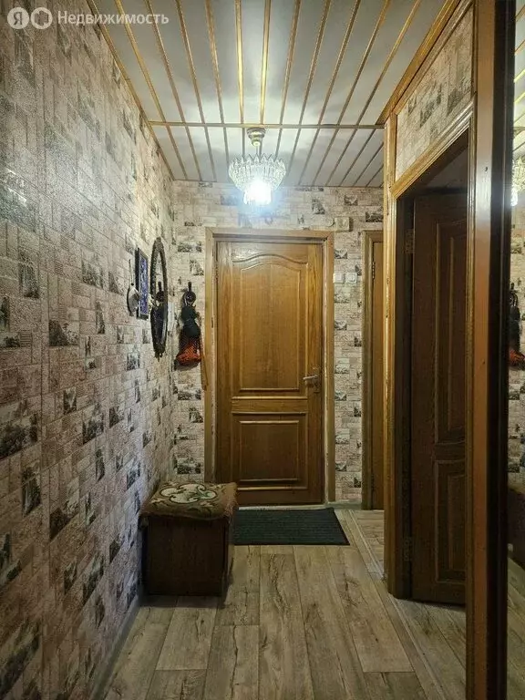 3-комнатная квартира: Находка, Комсомольская улица, 34 (59.1 м) - Фото 1