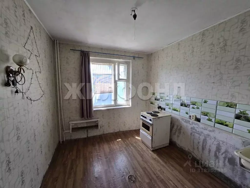 1-к кв. Алтайский край, пос. Сибирский ул. Кедровая, 12 (34.1 м) - Фото 1
