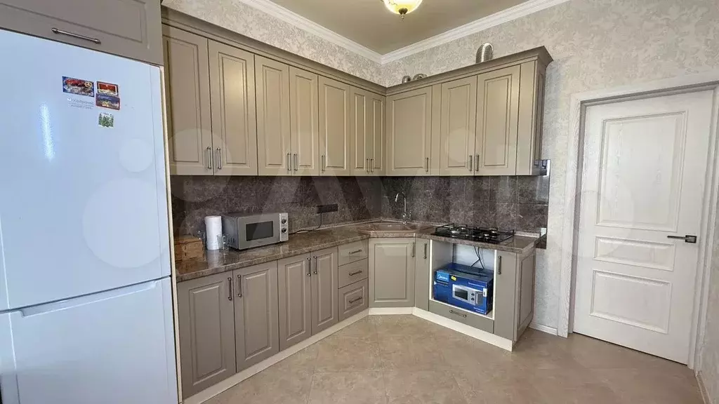 1-к. квартира, 52 м, 5/9 эт. - Фото 1