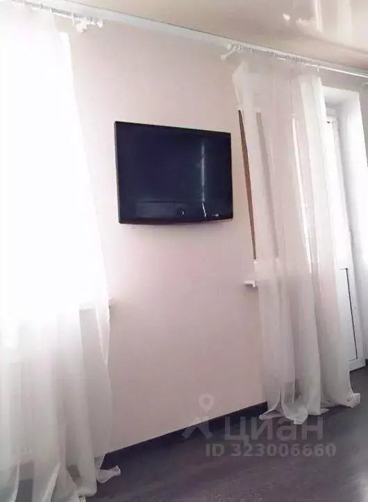 Студия Краснодарский край, Краснодар Московская ул., 116/2 (30.0 м) - Фото 2