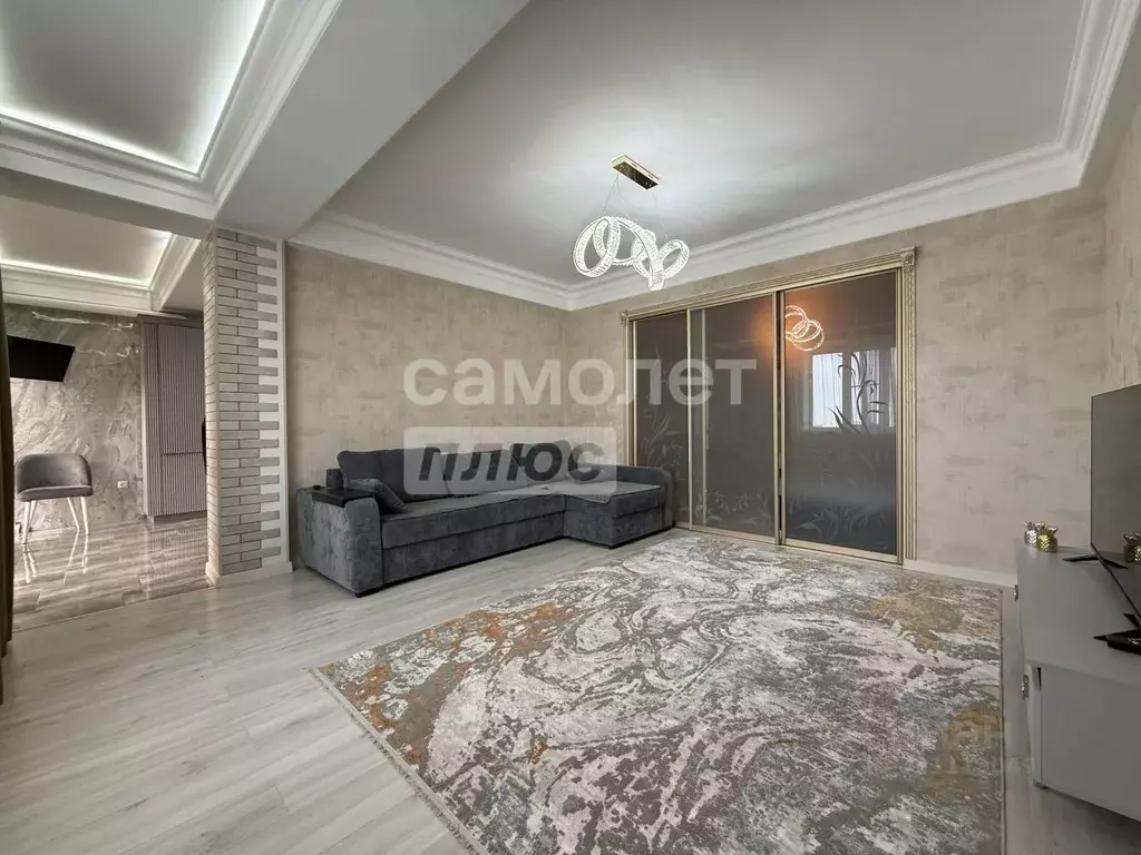 2-к кв. Дагестан, Каспийск просп. Акулиничева, 23к2 (73.0 м) - Фото 1