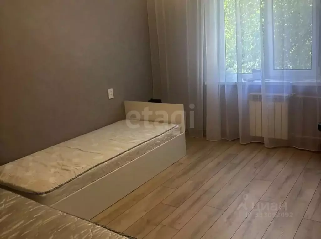 3-к кв. Белгородская область, Белгород ул. Есенина, 16 (63.3 м) - Фото 1
