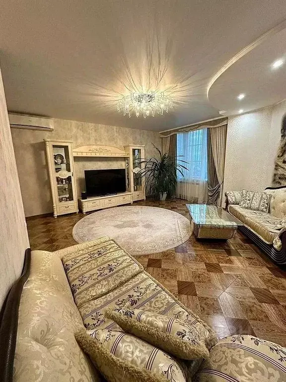 3-к кв. Ростовская область, Ростов-на-Дону ул. Суворова, 91а (101.6 м) - Фото 2