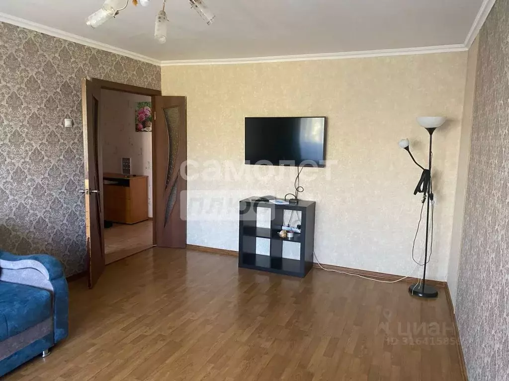 2-к кв. Омская область, Омск ул. 21-я Северная, 165 (51.6 м) - Фото 0
